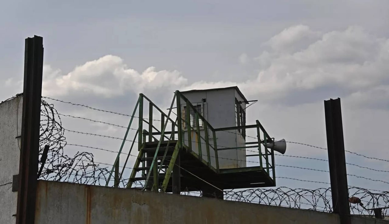 По накатанной: глава ВОГ пошёл «по стопам предшественника» в СИЗО Московский мещанский суд вынес решение о задержании нескольких подозреваемых в уголовном деле, касающемся махинаций с недвижимостью,